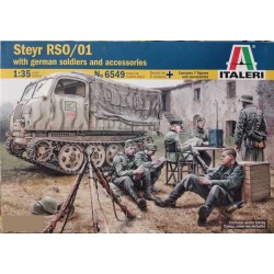 Italeri_ Steyr RSO/01 with German soldiers and accesories_ 1/35