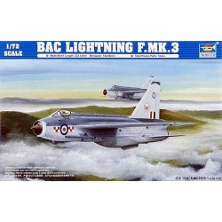 Trumpeter_ BAC Lightnibg F.Mk.3_ 1/72