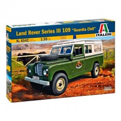 Italeri_ Land Rover Series III 109 "Guardia Civil"_ 1/35